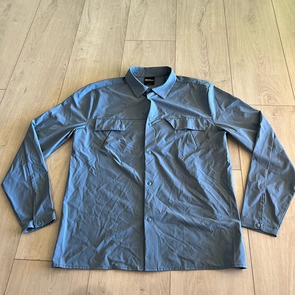 Jack Wolfskin men’s long sleeve shirt size L